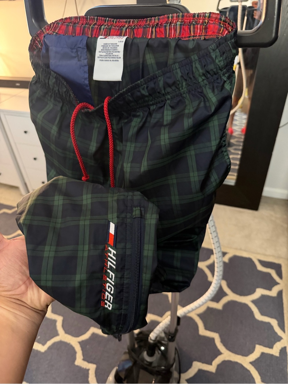 Vintage Tommy Hilfiger Athletics size L (matching jacket in other post)